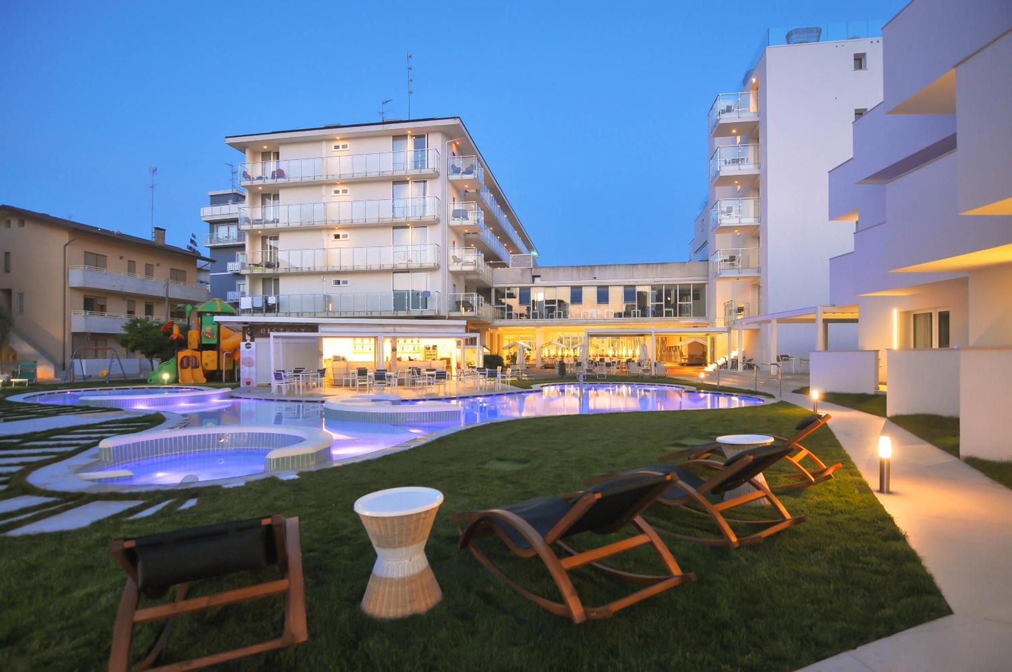 Marina Palace Hotel 4 Stelle S カオルレ エクステリア 写真