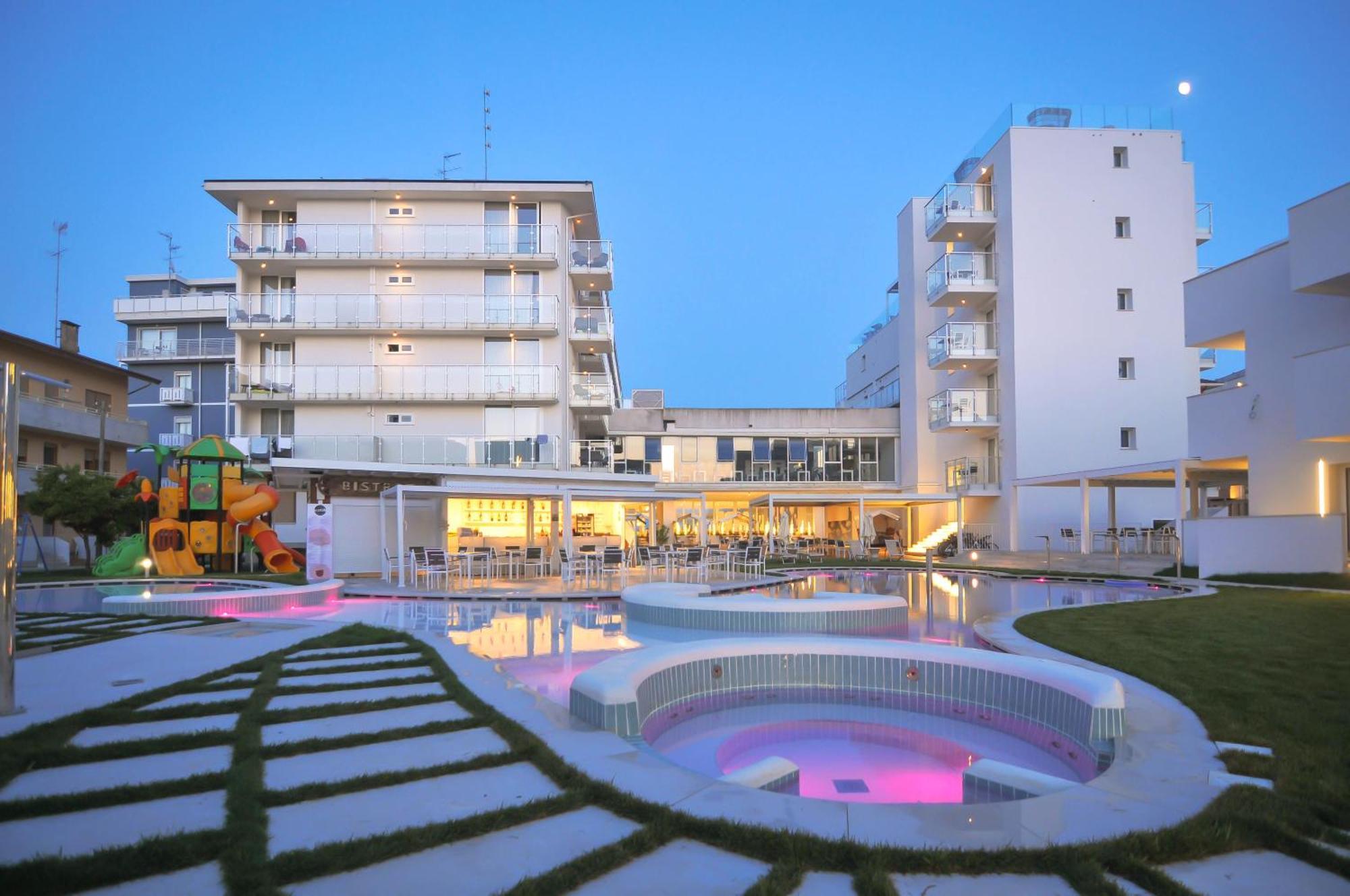 Marina Palace Hotel 4 Stelle S カオルレ エクステリア 写真