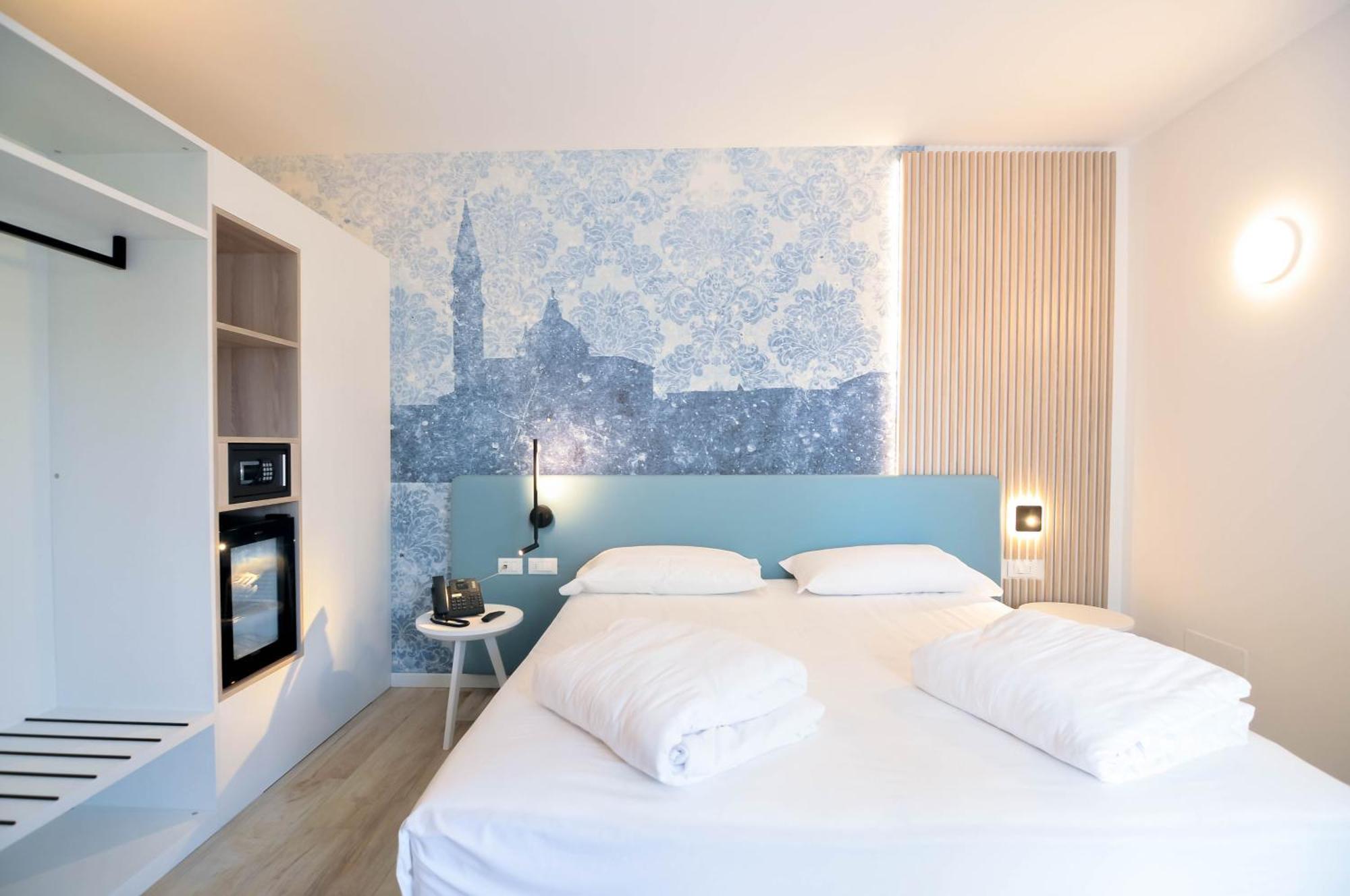 Marina Palace Hotel 4 Stelle S カオルレ エクステリア 写真