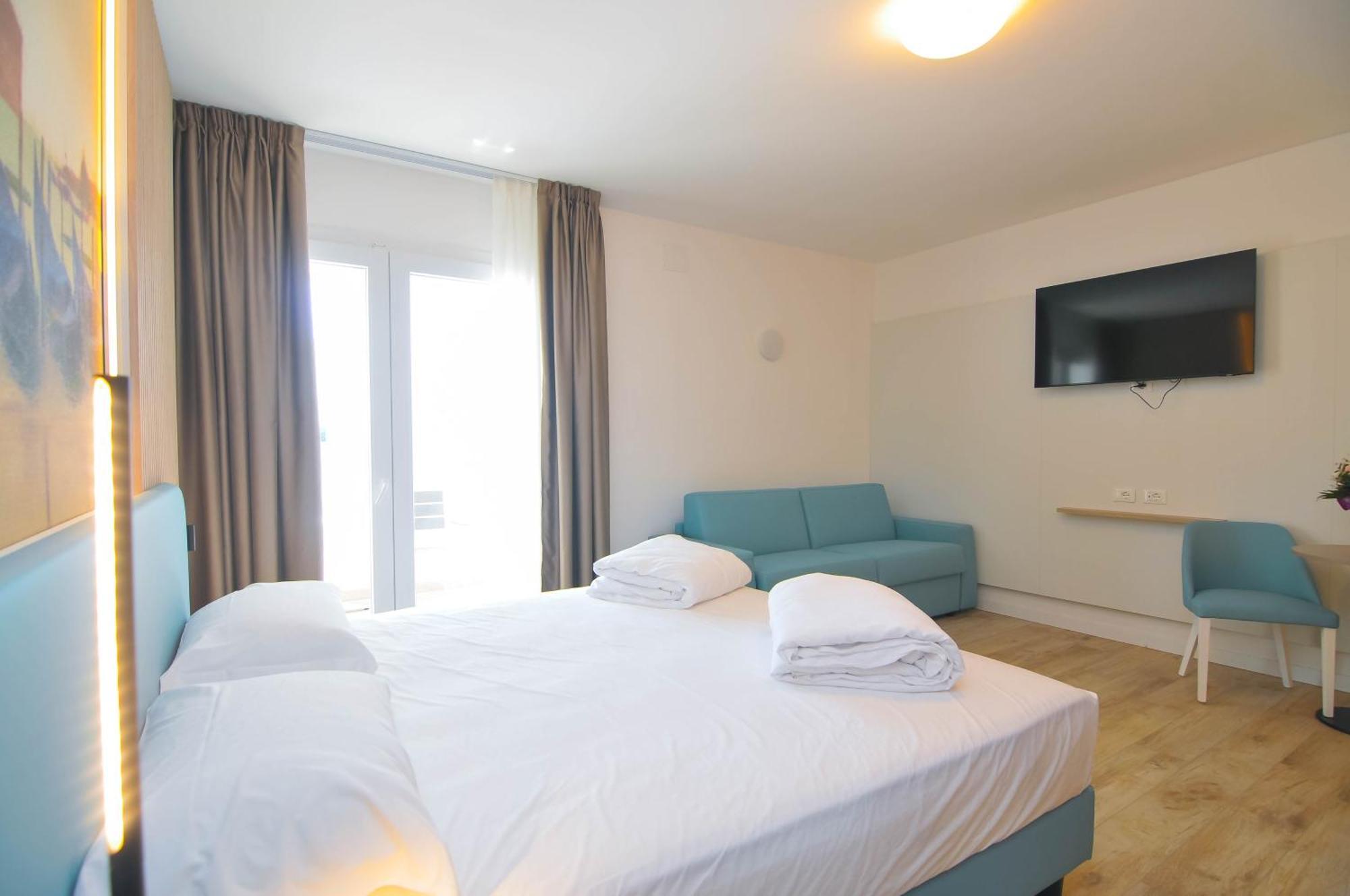 Marina Palace Hotel 4 Stelle S カオルレ エクステリア 写真