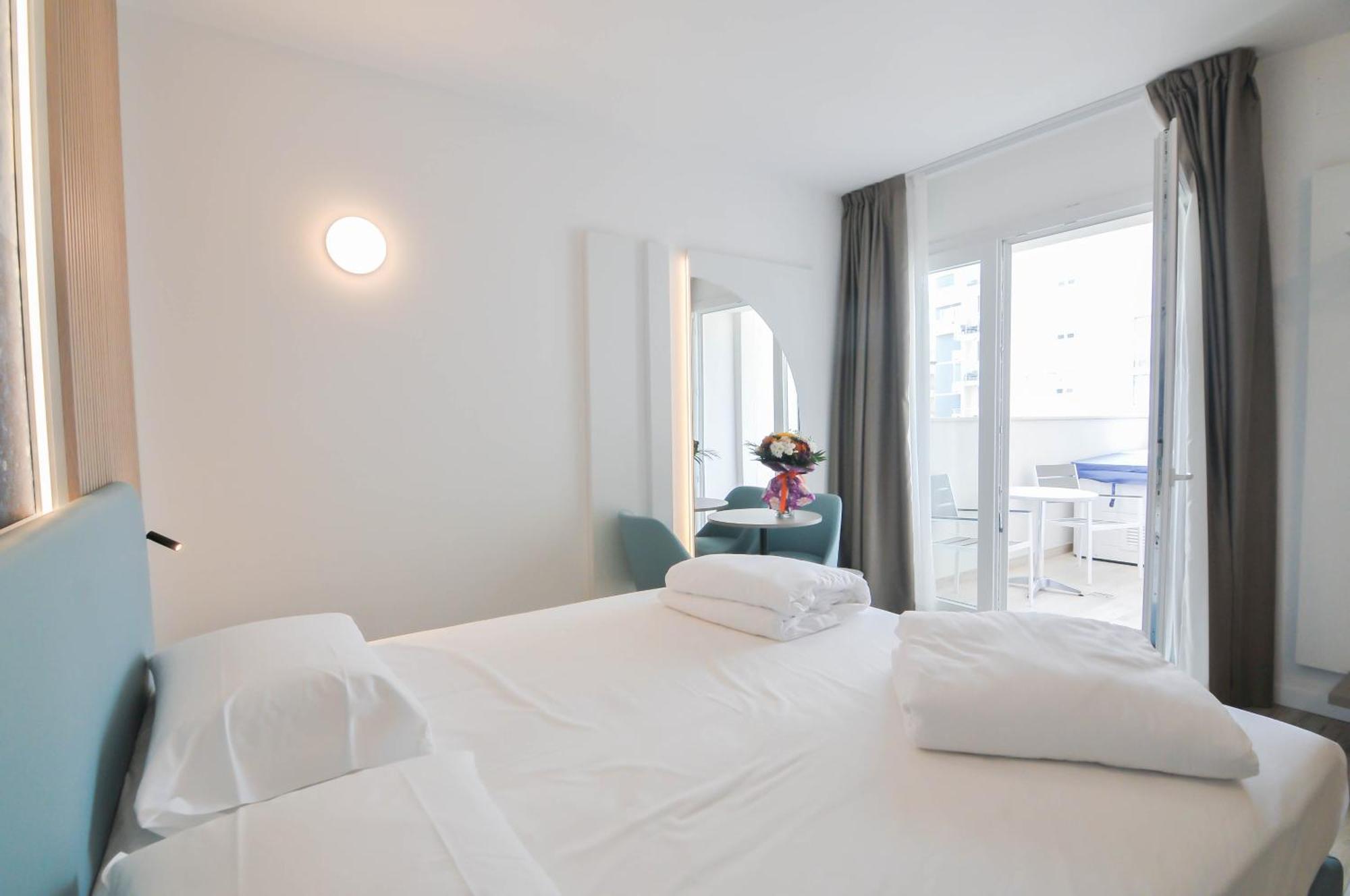Marina Palace Hotel 4 Stelle S カオルレ エクステリア 写真